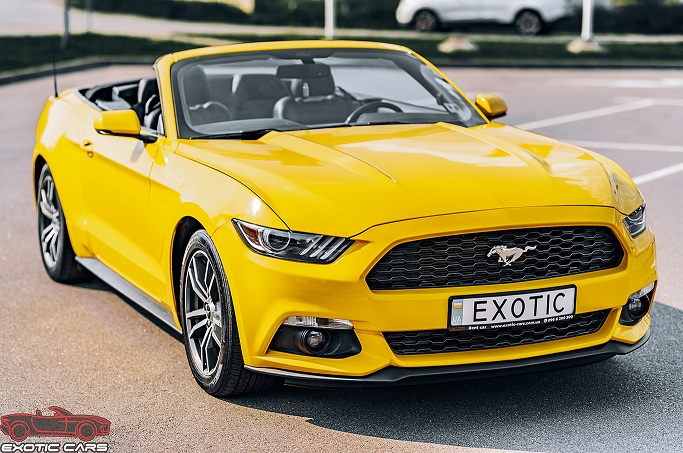 Спортивное Авто Ford Mustang прокат в Киеве, прокат спорткаров в Киеве
