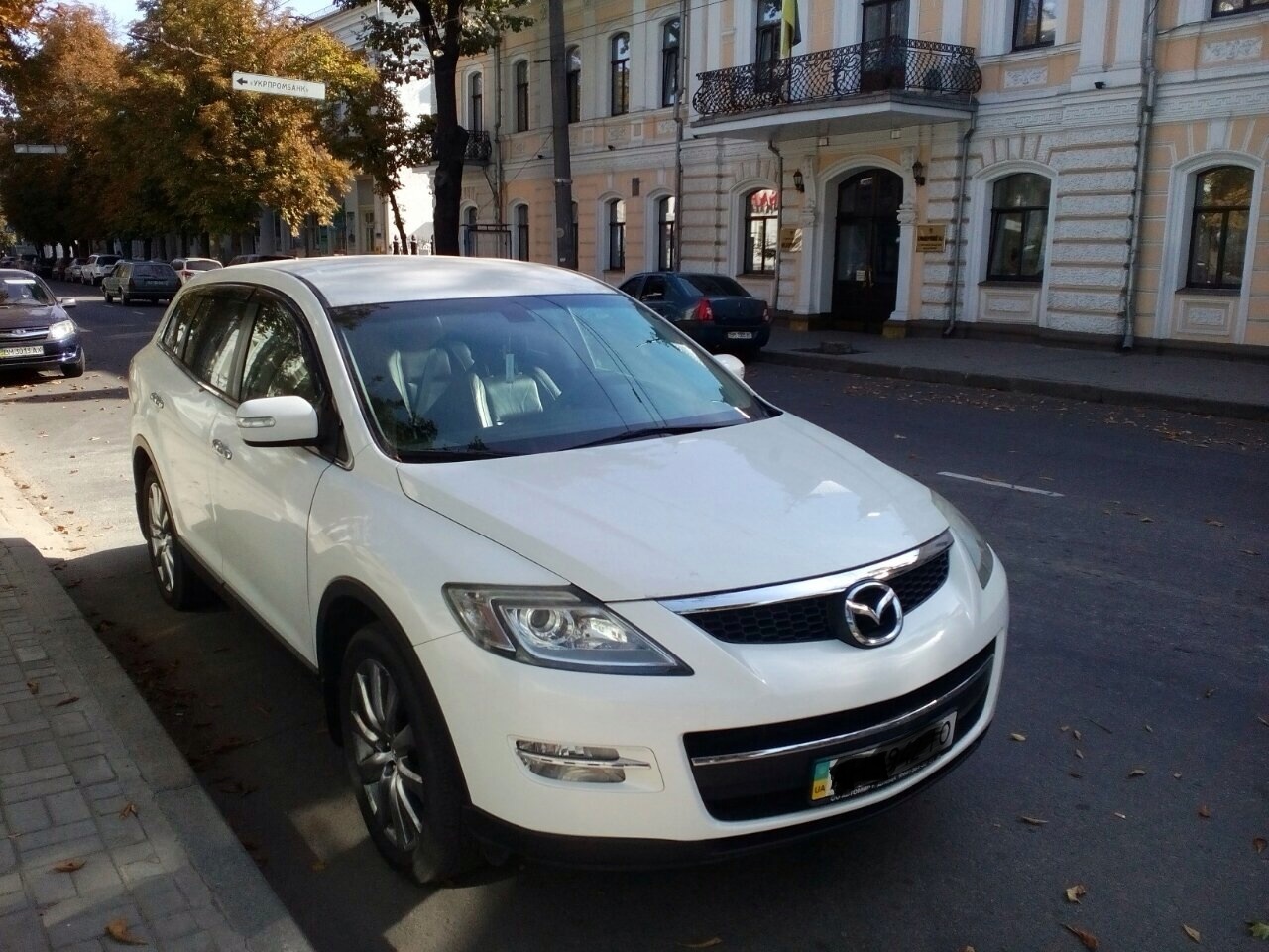 Внедорожник Mazda Cx 9 - фото 4
