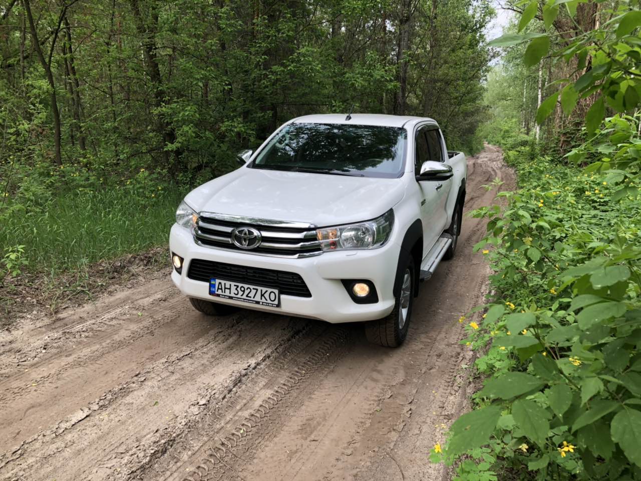 Внедорожник Toyota Hilux Pick Up, аренда toyota-hl